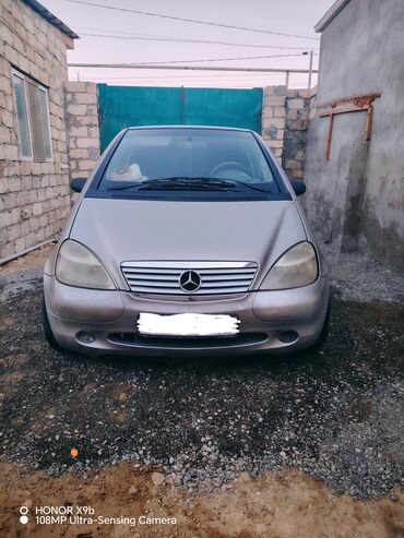 Mercedes-Benz: Mercedes-Benz A 190: 1.9 l | 1999 il Hetçbek — 4