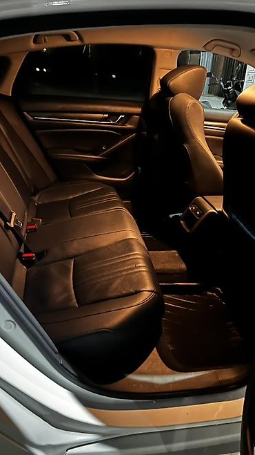 лобовой одиссей: Honda Accord: 2022 г., 1.5 л, Автомат, Бензин, Седан — 8