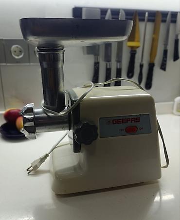 iphone 11 pro vip: Geepas elektrik ətçəkən - Brend/model: Geepas (korpus üzərində loqo — 2