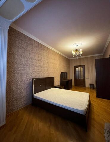 Uzunmüddətli kirayə mənzillər: Tibb Universiteti yaxınlığında 16 mərtəbəli binanın 4-cü mərtəbəsində — 5