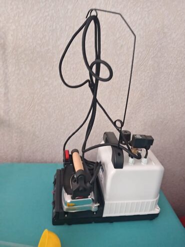 Tikiş maşınları: Tikiş maşını Yeni,Overlok, 4 saplı, Ödənişli çatdırılma — 5