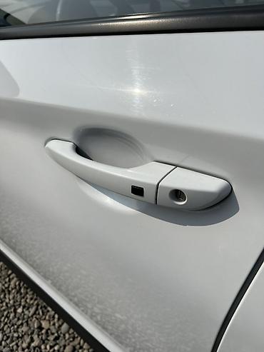 Hyundai: Hyundai Kona: 2019 г., 1.6 л, Бензин, Кроссовер — 8