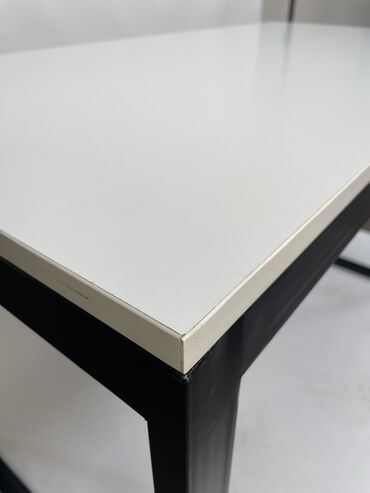 Офисные столы: Лофт столы С прочной металлической основой 25x25 мм и столешницей из — 9