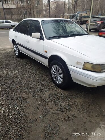 mazda 326: Mazda 626: 1990 г., 2 л, Механика, Бензин, Хетчбек