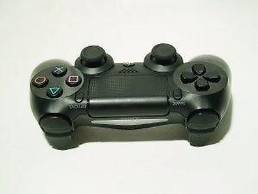 PS4 (Sony Playstation 4): U ponudi originalni džojstici za Playstation 4 konzole. Više komada na — 11