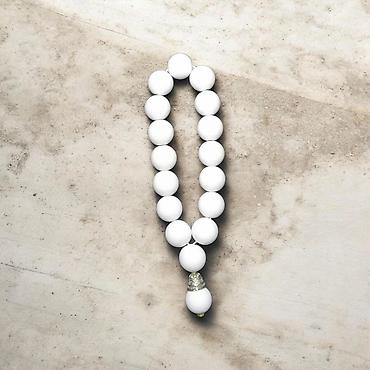 Təsbehlər: Məhsul: Təsbeh (muncuqdan) Təsvir: - Klassik formalı, 17–19 ədəd iri — 6