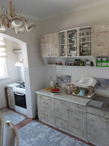 продается квартира жк восточный парк: 2 комнаты, 65 м², 106 серия улучшенная, 2 этаж, Евроремонт