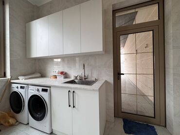 Долгосрочная аренда домов: 300 м², 4 комнаты, Видеонаблюдение at lalafo.kg — 4 Долгосрочная аренда домов: 300 м², 4 комнаты, Видеонаблюдение — 4