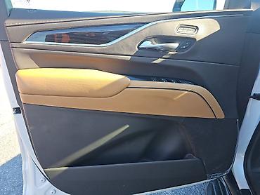 эскалейд кадиллак: Cadillac Escalade: 2021 г., 3 л, Автомат, Дизель, Внедорожник — 10