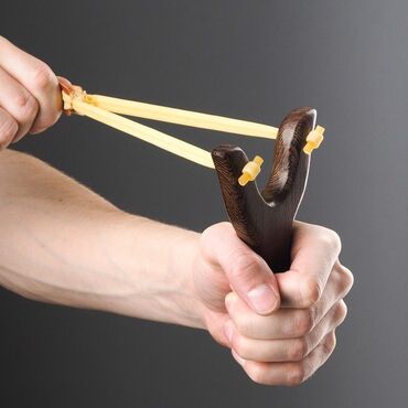 Луки и рогатки для охоты: 🔥 Мощная профессиональная рогатка 🔥 Металлический корпус + камуфляжная — 1