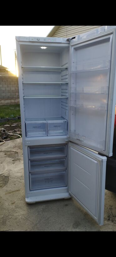 мини холодильник: Муздаткыч Biryusa, Жаңы, Эки камералуу, De frost (тамчы), 60 * 190 *