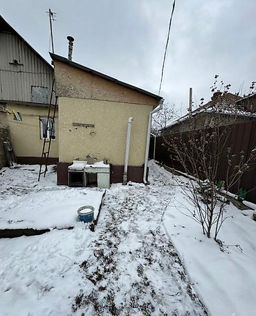 в новопокровке: Очень срочно цена до 1 февраля Продается пол дома 3 комнаты 70 кВ.м — 7