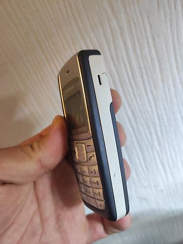 glorious model o: Nokia 6700 Slide — 2