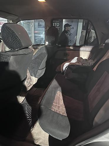 сколько стоит cadillac escalade: Toyota Hilux Surf: 2001 г., 3.4 л, Автомат, Газ, Внедорожник — 6