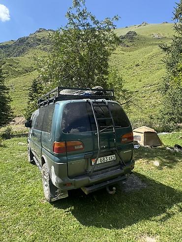 минивэн 4wd: Mitsubishi Space Gear: 1996 г., 2.8 л, Автомат, Дизель, Минивэн — 3