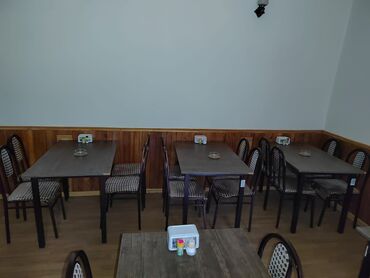 Restoran mebeli: Sumqayıtda az işlənib dəsti 100 manata