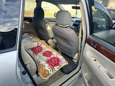 Toyota: Toyota Ipsum: 2003 г., 2.4 л, Автомат, Бензин, Минивэн — 4