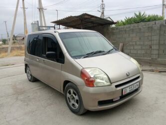 купить авто без посредников от хозяина недорого: Honda Mobilio: 2003 г., 1.5 л, Вариатор, Бензин, Вэн/Минивэн