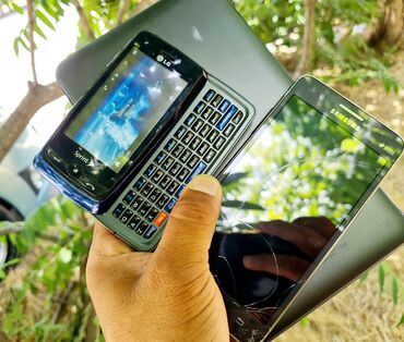 ipad mini планшет: Планшет, Samsung, эс тутум 256 ГБ, 9" - 10", 4G (LTE), Колдонулган, Трансформер түсү - Кара