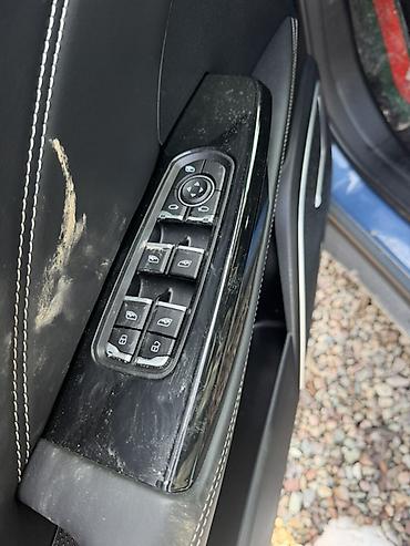 Другие детали салона: Электромобиль NETA (салон) - Современная цифровая приборная панель и — 3