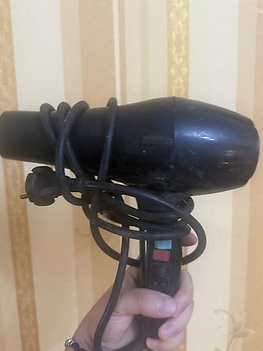 Saç feni – kompakt və güclü - Tip: Elektrikli saç qurutma fen -