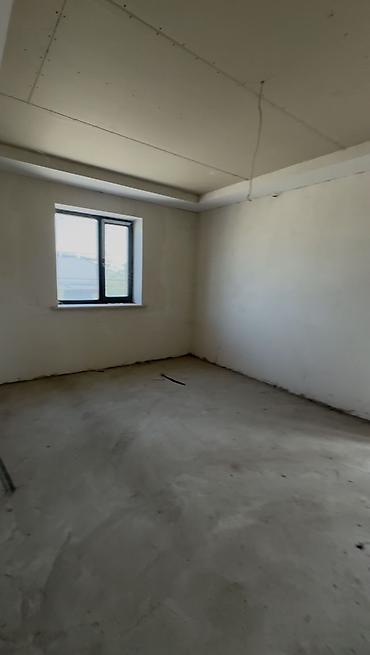 Үйлөрдү сатуу: 6 бөлмө жана андан көп, 160 м², 4 соток, Бишкек, Менчик ээси — 2