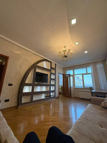 Uzunmüddətli kirayə mənzillər: Xətai Rayonu Xalqlar Dostluğu Metrosuna yaxın Gövhər Mtk 2 otaq — 1