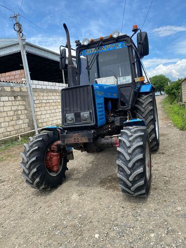 traktor satanlar: Traktor Belarus (MTZ) 892, 2008 il, 90 at gücü, motor 0.4 l, İşlənmiş