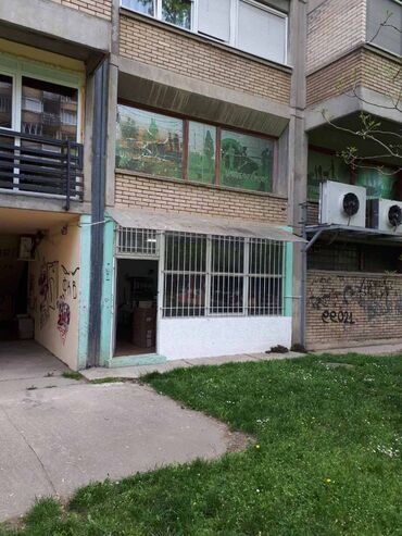 prostor za radionice beograd: STAMBENA ZAJEDNICA izdaje LOKAL u izvanrednom stanju u cenu zakupa je na lalafo.rs prostor za radionice beograd: STAMBENA ZAJEDNICA izdaje LOKAL u izvanrednom stanju u cenu zakupa je