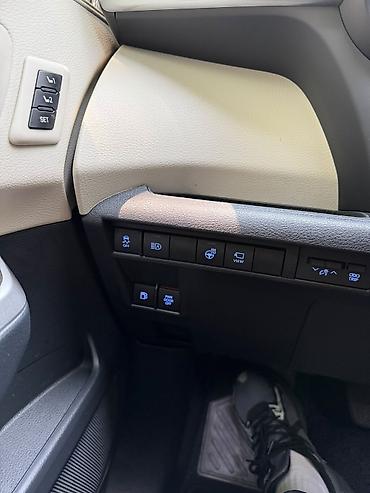 тайота сияана: Toyota Sienna: 2021 г., 2.5 л, Автомат, Гибрид, Минивэн — 9