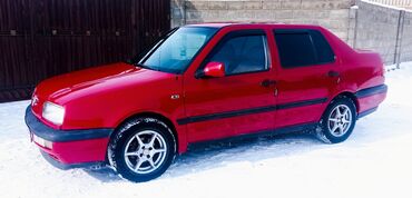 Volkswagen: Volkswagen Vento: 1993 г., 1.8 л, Механика, Бензин, Седан