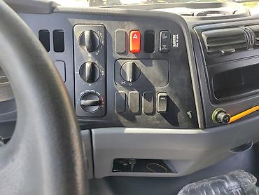 Mercedes-Benz: Mercedes-Benz : 2012 г., 6.4 л, Ручные, Дизель, Фургон — 12