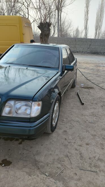 mersedes benz e: Mercedes-Benz E-Class: 1994 г., 2 л, Механика, Бензин, Седан