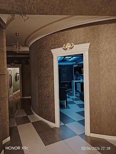 Mənzillər: 4 otaqlı, Yeni tikili, 217 kv. m — 4