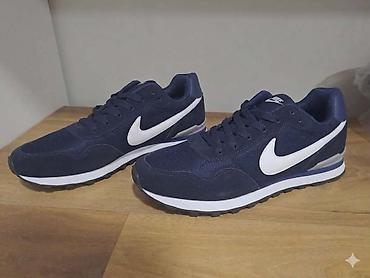 cc sandale: Nike muške patike za svaki dan. - Model inspirisan retro trkačkim — 1