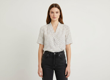 sukienki w centki: Women's blouse, size M