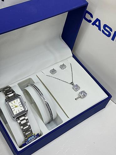 Наборы украшений: Набор украшений Pandora в подарочной коробке — 18