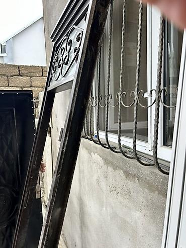 domax qapi: İşlənmiş Giriş qapısı Çərçivə ilə, Ünvandan götürmə — 3