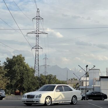 amg 63: Mercedes-Benz E-Class: 2001 г., 5.5 л, Типтроник, Бензин, Седан