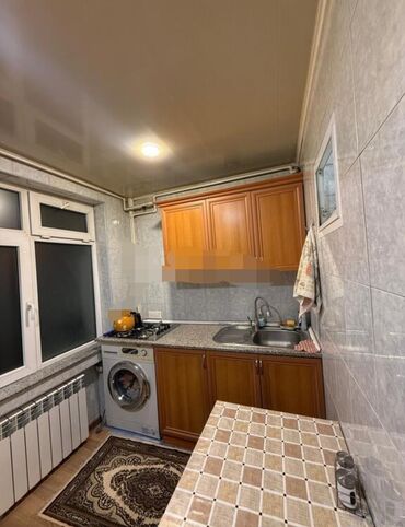 4 otaqlı mənzillər: Neftcilerde 5/4 de 1 otaq 42 kv menzil kiraye verilir 450 manat ofis