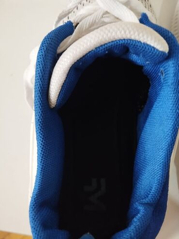 Krasofkalar və idman ayaqqabıları: Krasofka 39 razmer az geyinilib əla vəziyyətdədir — 3