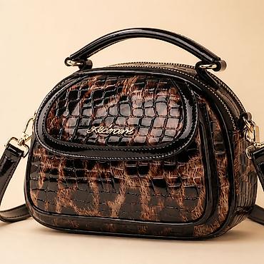 sat versace: Ženska torba preko ramena – lak kožni izgled sa krokodil teksturom i — 2