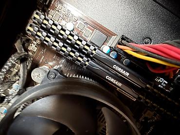 Настольные ПК и комплектующие: Gaming Setup: RTX 4060 + MSI 300Hz Monitor Salam. Özüm üçün yığdığım — 5