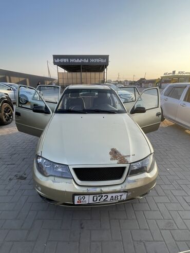 автозапчасти на daihatsu: Daewoo Nexia: 2010 г., 1.5 л, Механика, Бензин, Седан