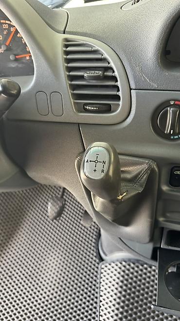 Эвакуаторы: Эвакуатор, Mercedes-Benz, 2001 г., Прямая — 69