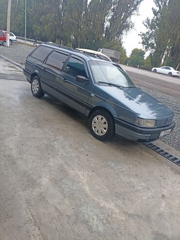 авто без док: Volkswagen Passat: 1989 г., 1.8 л, Механика, Бензин, Универсал