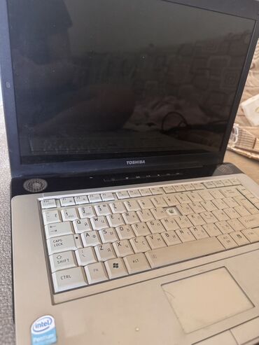 duyu aparatı: İşlənmiş Apple MacBook, 14 ", Intel Core i3, 128 GB, Ünvandan götürmə, Ödənişli çatdırılma
