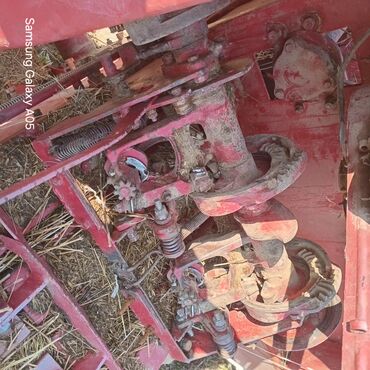 Тракторы МТЗ (Беларус): Модель: 82, Б/у, 2001 г., С пресс-подборщиком at lalafo.kg — 5 Тракторы МТЗ (Беларус): Модель: 82, Б/у, 2001 г., С пресс-подборщиком — 5