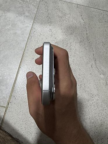 Elektronika: IPhone 16, 128 GB, White Titanium, Face ID, Simsiz şarj — 4