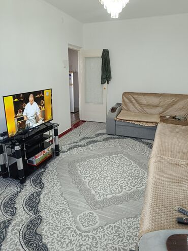 квартира с панорамными окнами: 2 комнаты, 51 м², 105 серия, 4 этаж, Косметический ремонт